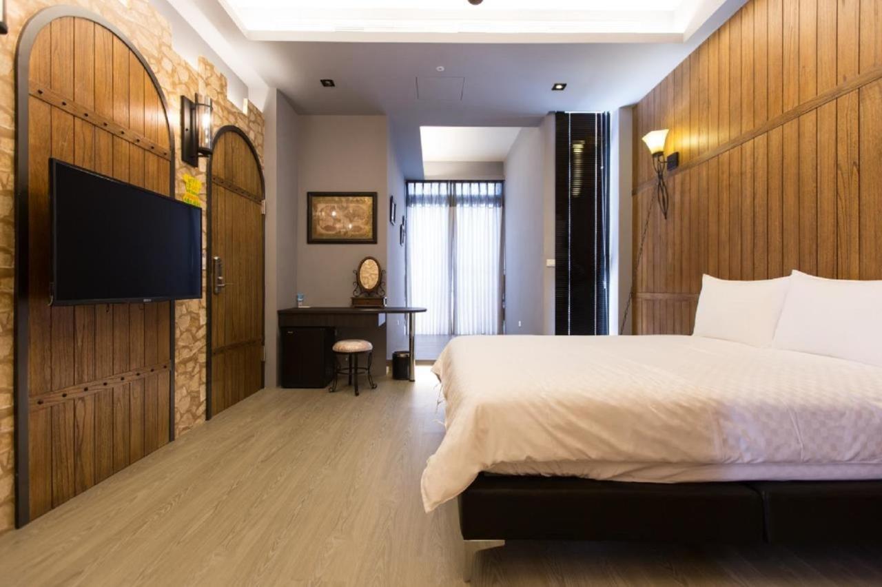 Bookline B&B Kota Hualien Bagian luar foto