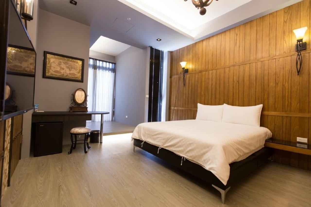 Bookline B&B Kota Hualien Bagian luar foto